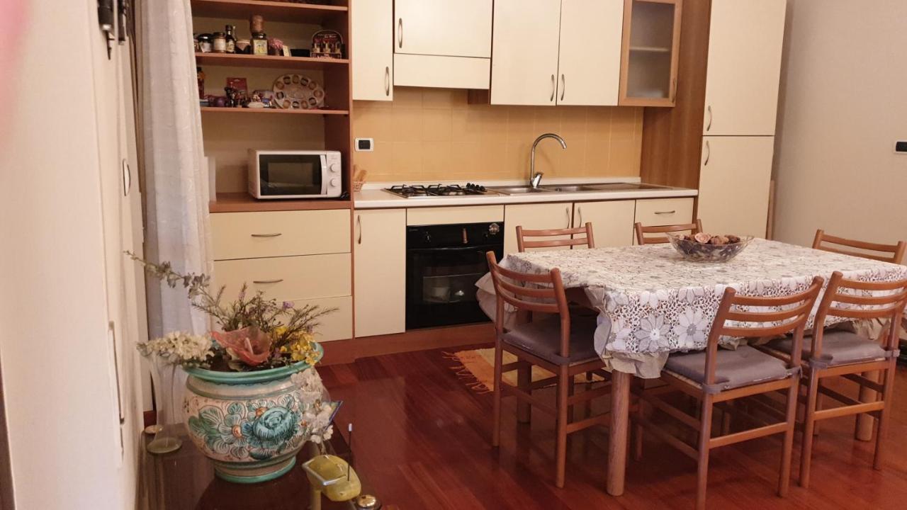 Beb Vicino Pompei Casa Zio Ardi 호텔 보스코리알레 외부 사진